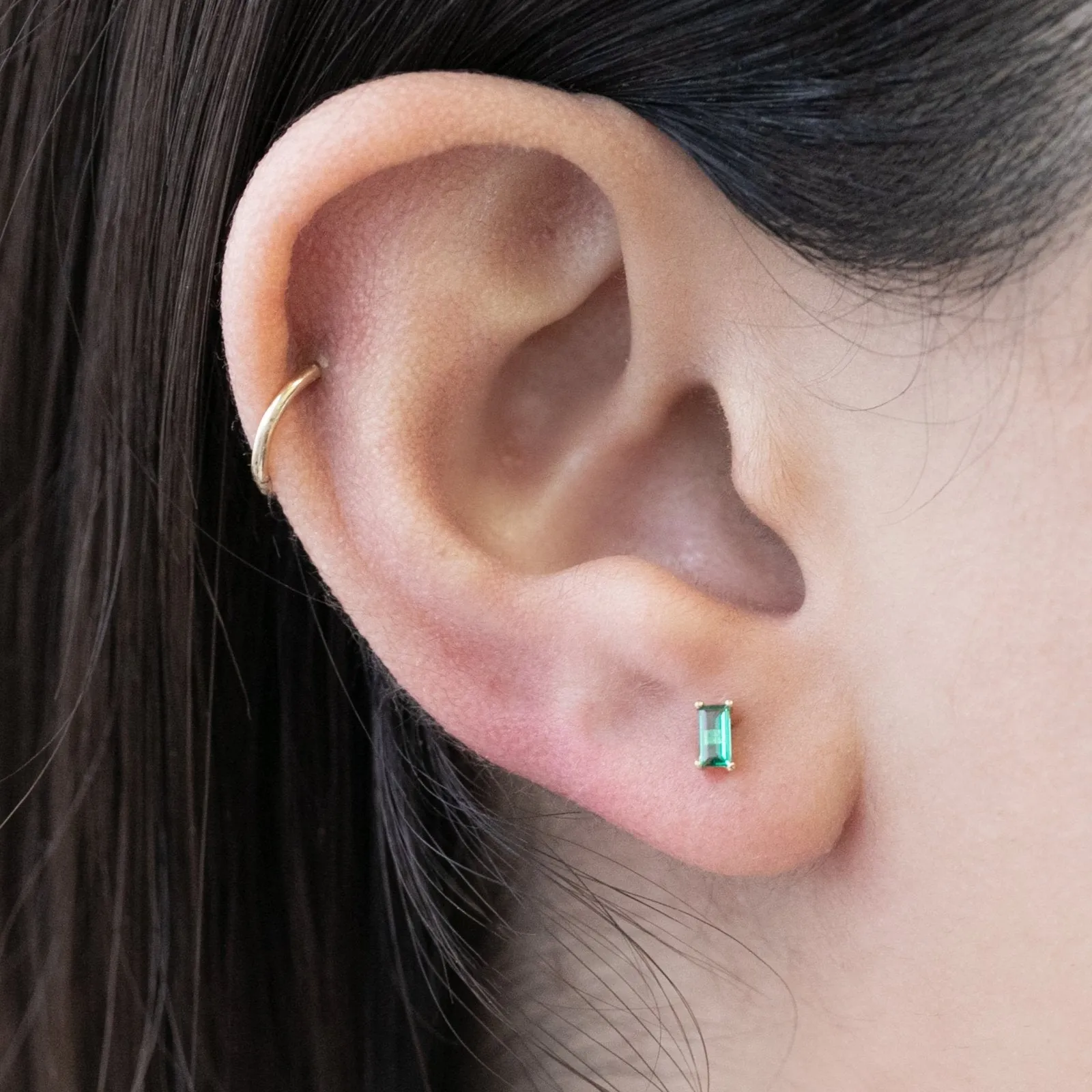 14K Gold Baguette Cut Emerald Helix Tragus Internally Threaded Flat Back Earring Labret Stud