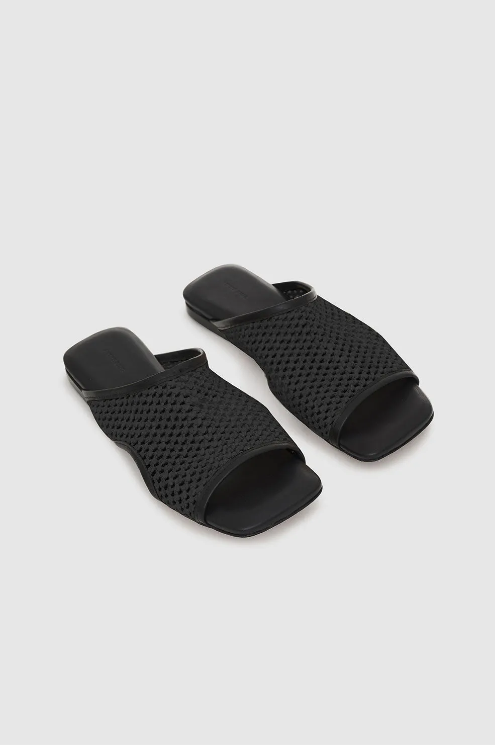  Anine Bing      Hoxton Slides - Black 