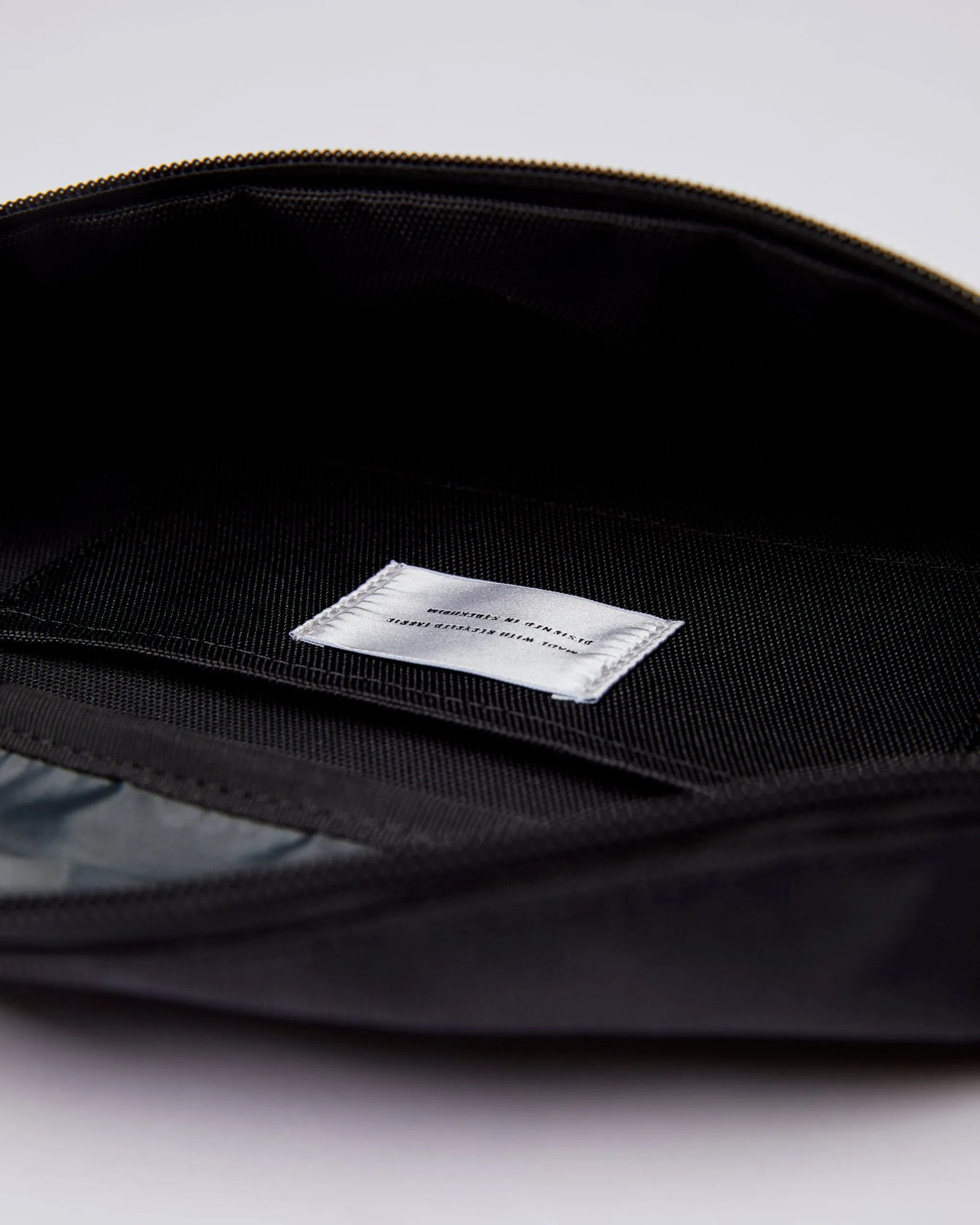 Aste Waist Bag Black