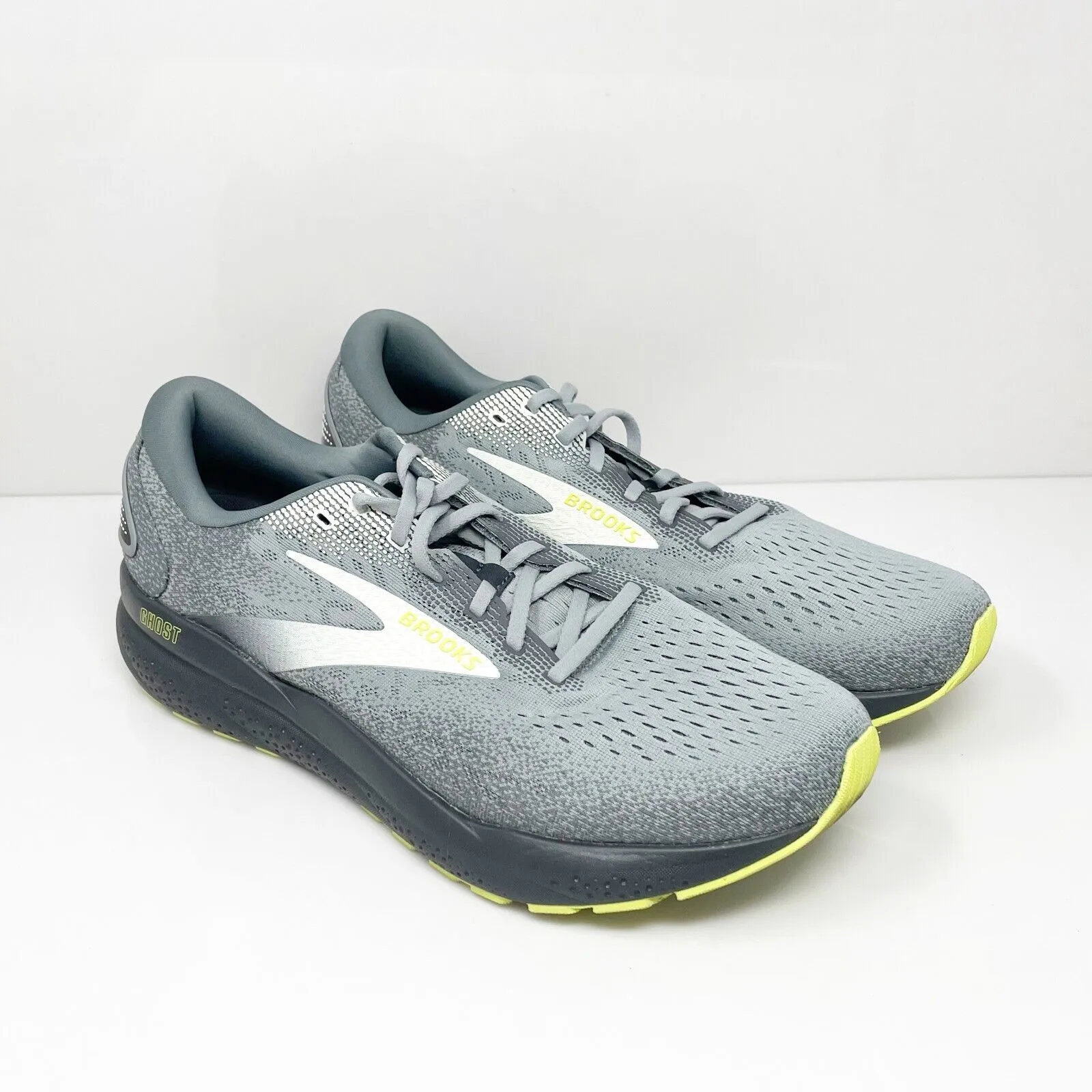 Brooks Mens Ghost 16 1104181D040 Gray Running Shoes Sneakers Size 13 D