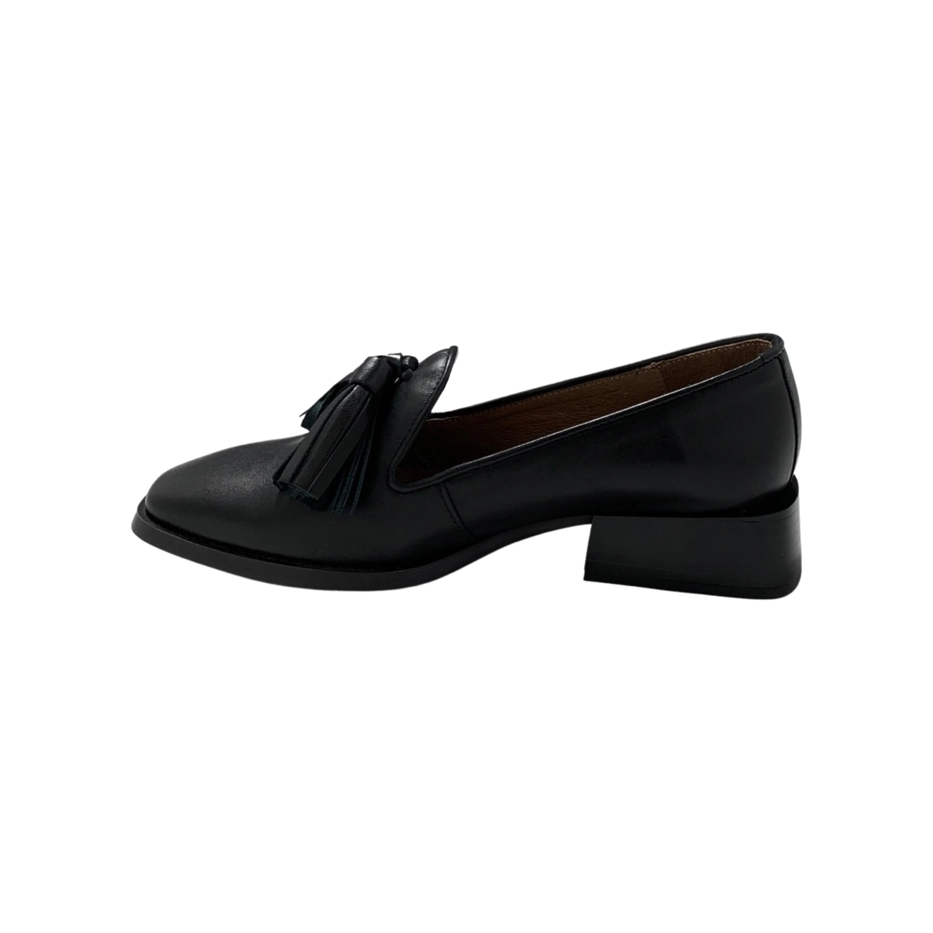 C6801 Black Leather Flat