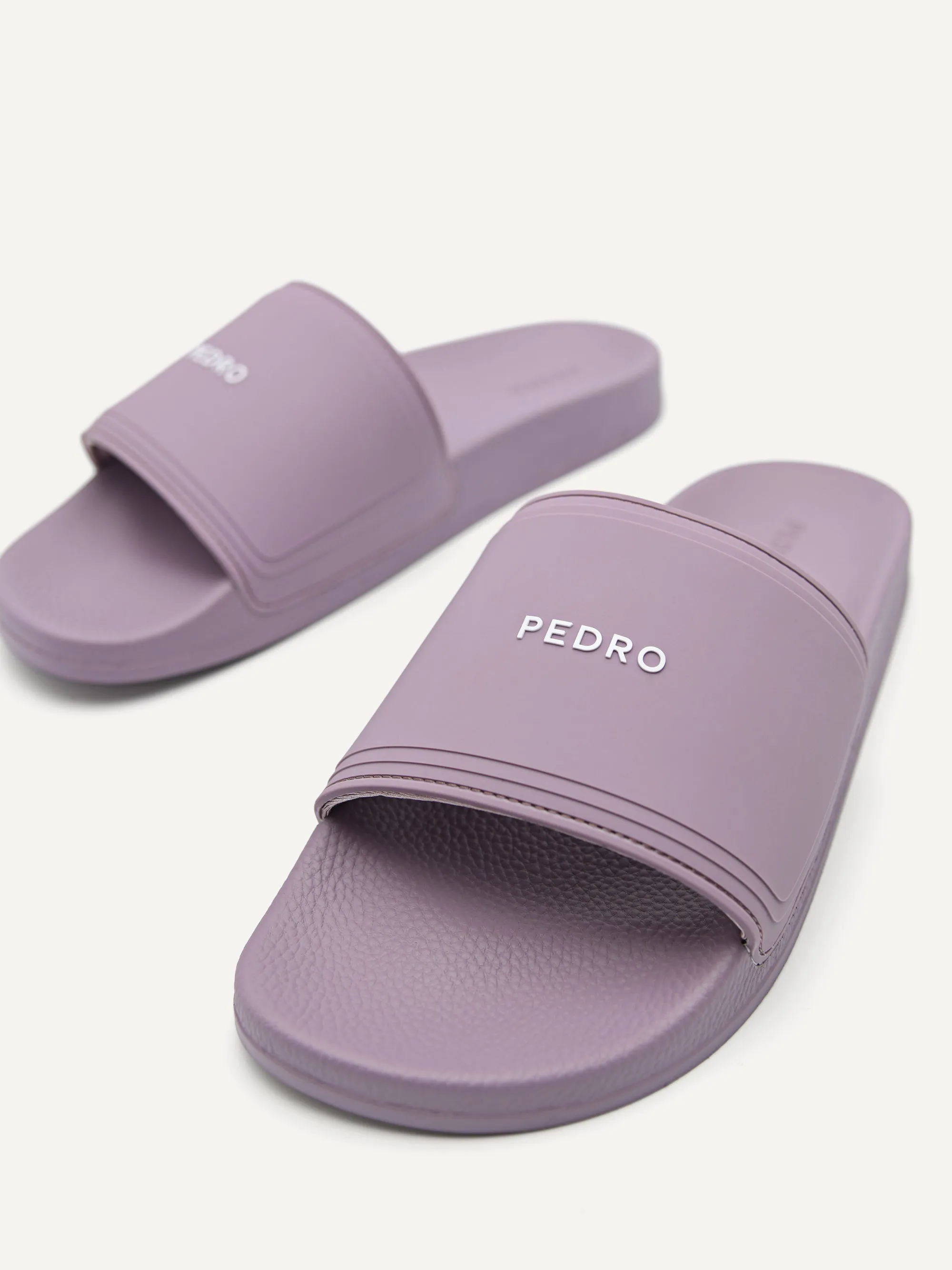 Casual Slides