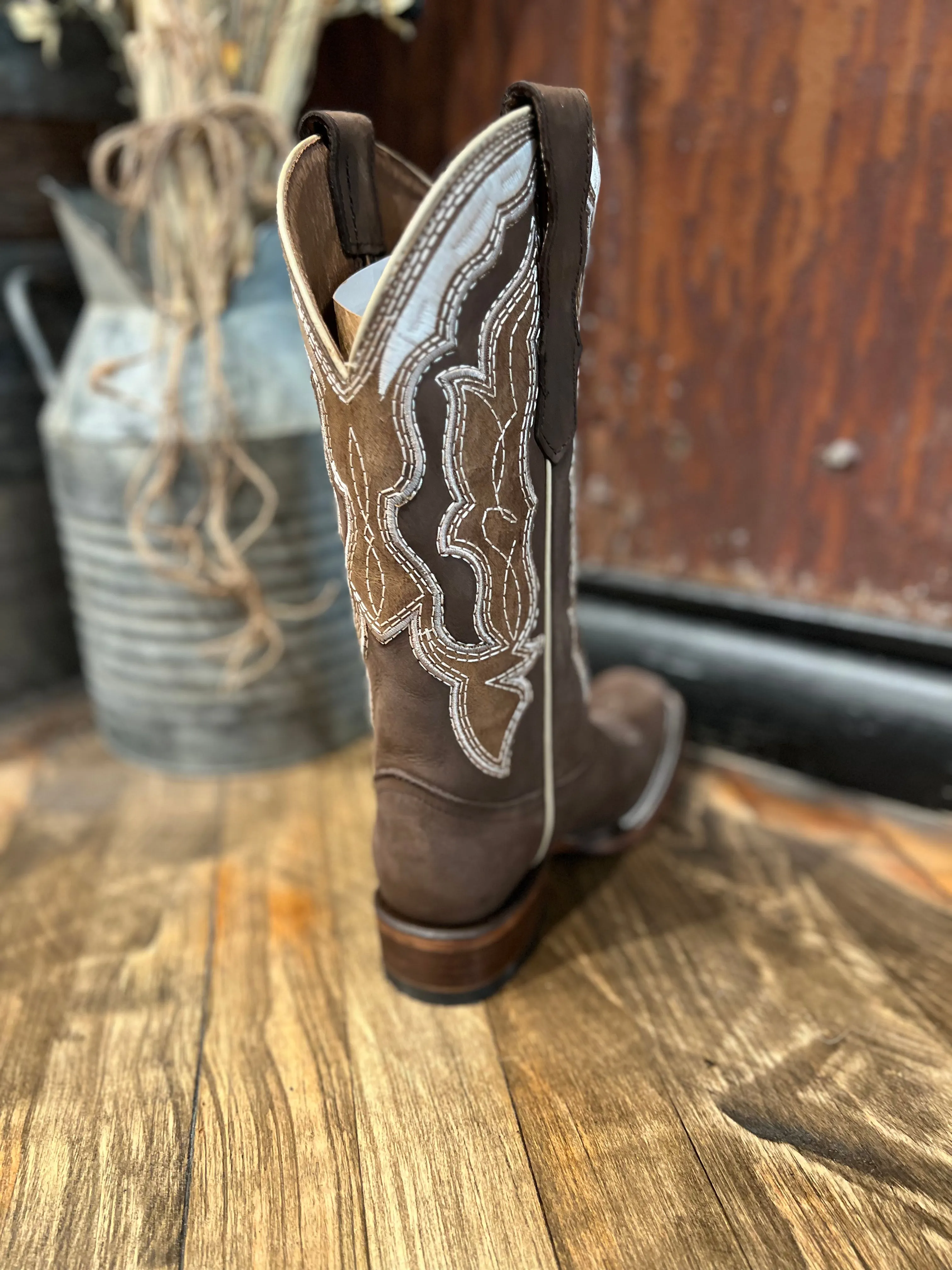 Brown Embroidered Square Toe Shoes.