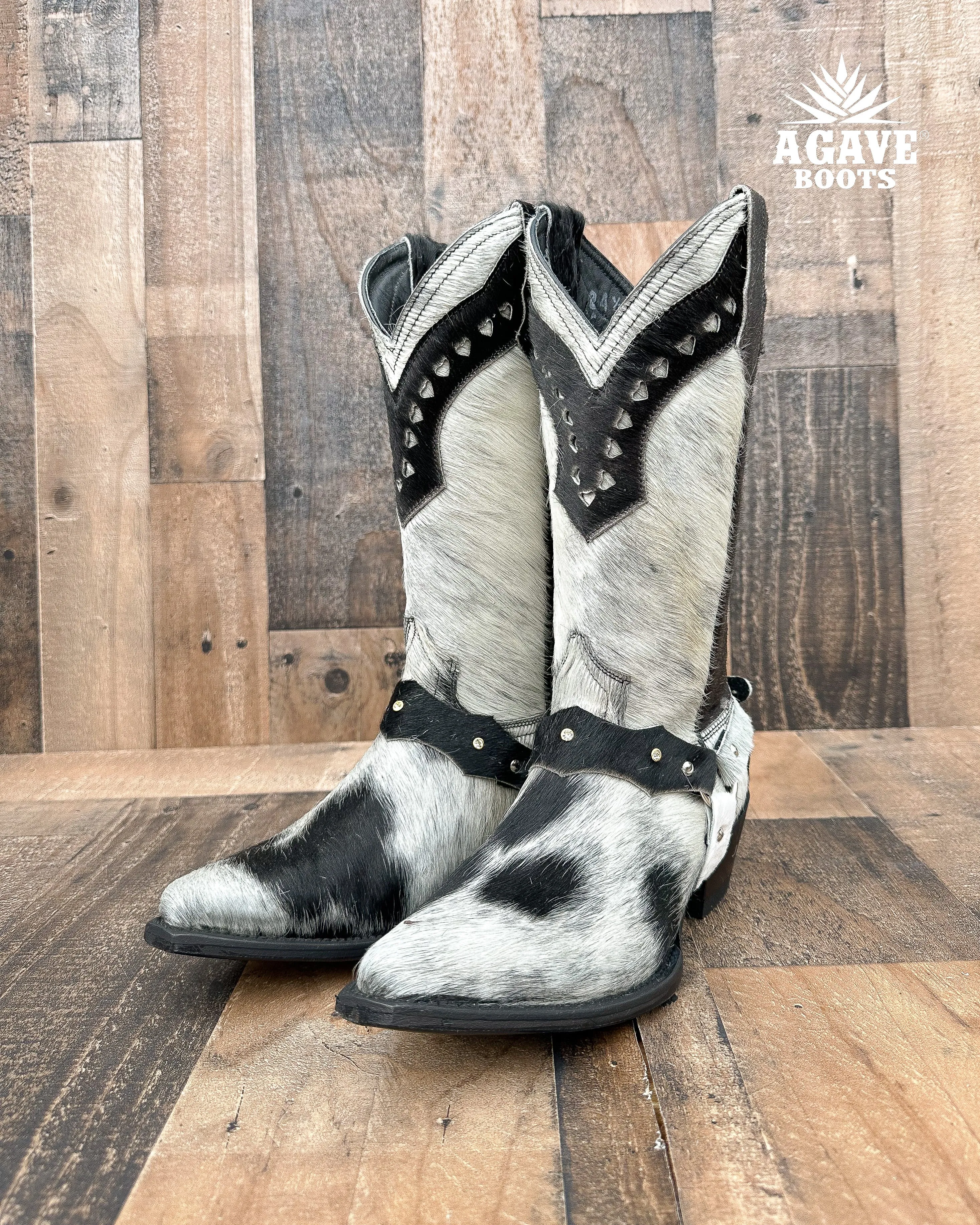 Women's Snip Toe Cowhide Boots.