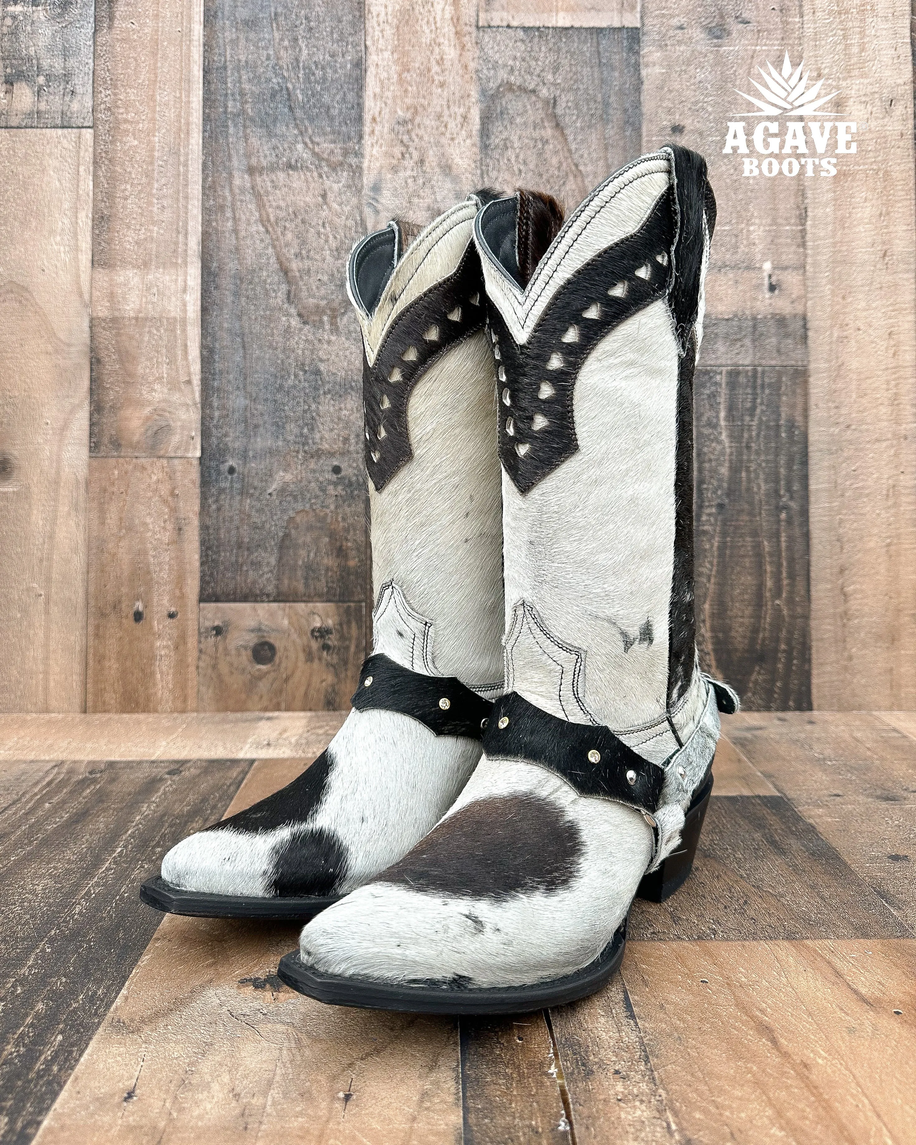 Women's Snip Toe Cowhide Boots.