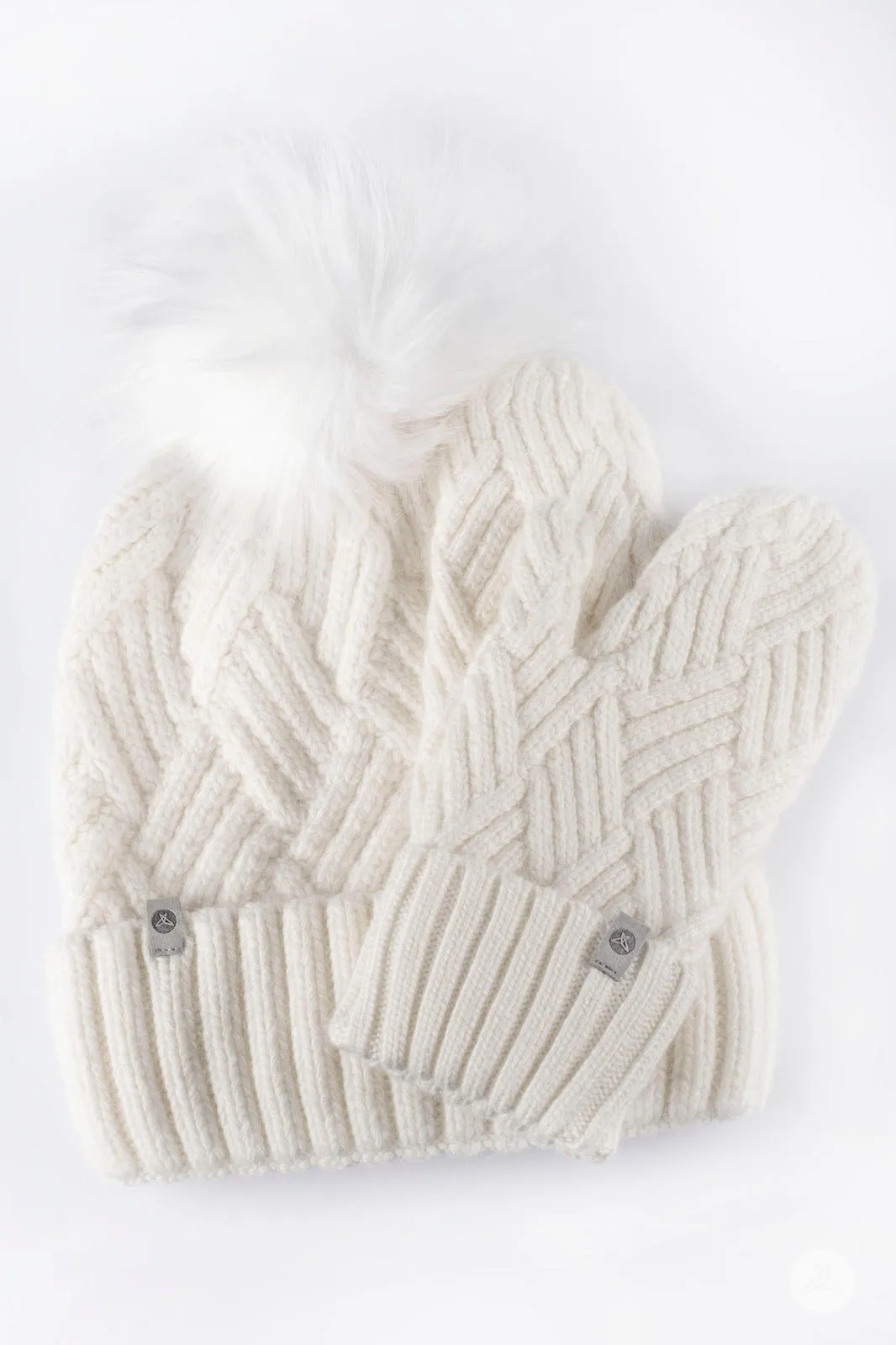 Cozy Knit Duo Ivory