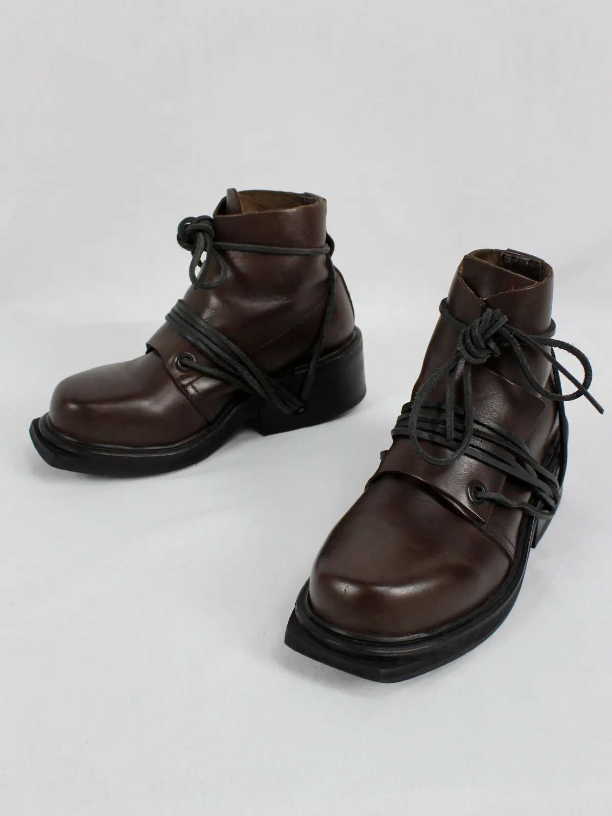 Dirk Bikkembergs vintage brown mountaineering boots size 36 - late 1990s