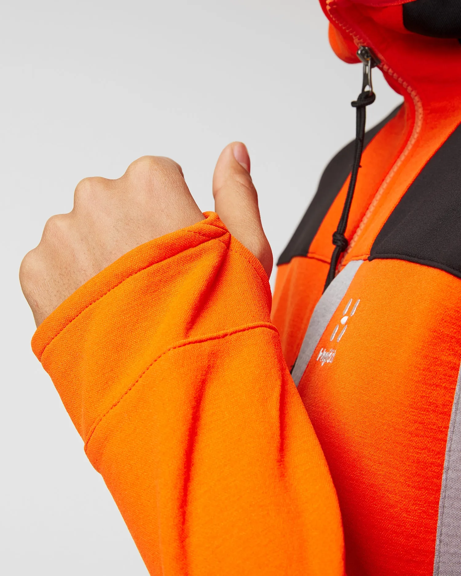 HAGLOFS VASSI MID HOOD sweatshirt 605051-4qy-flame-orange-concrete