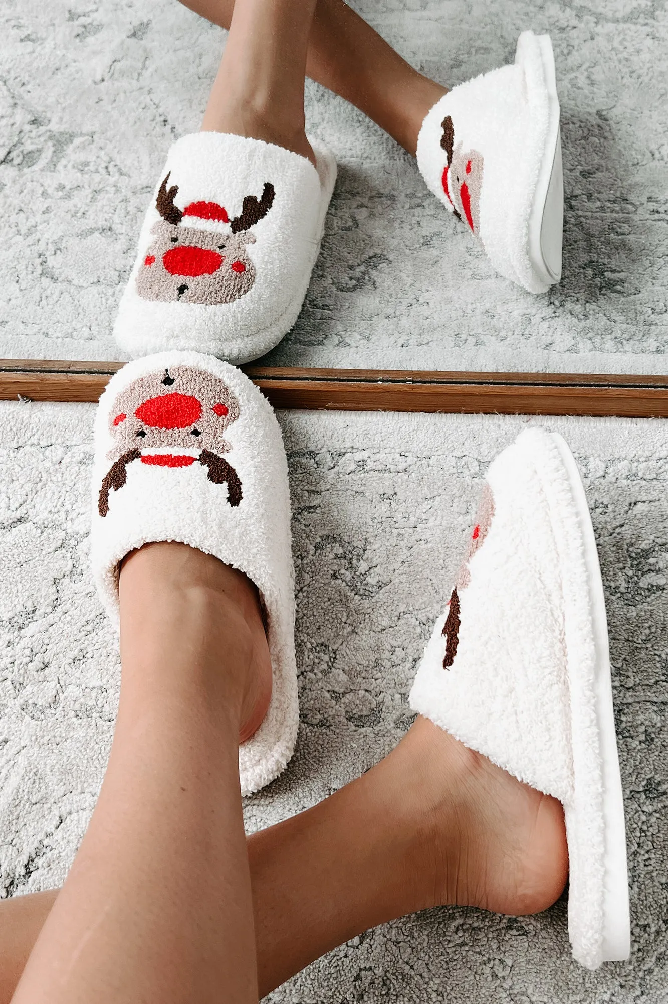 Hey Rudolph Fuzzy Reindeer Slippers (White/Reindeer)