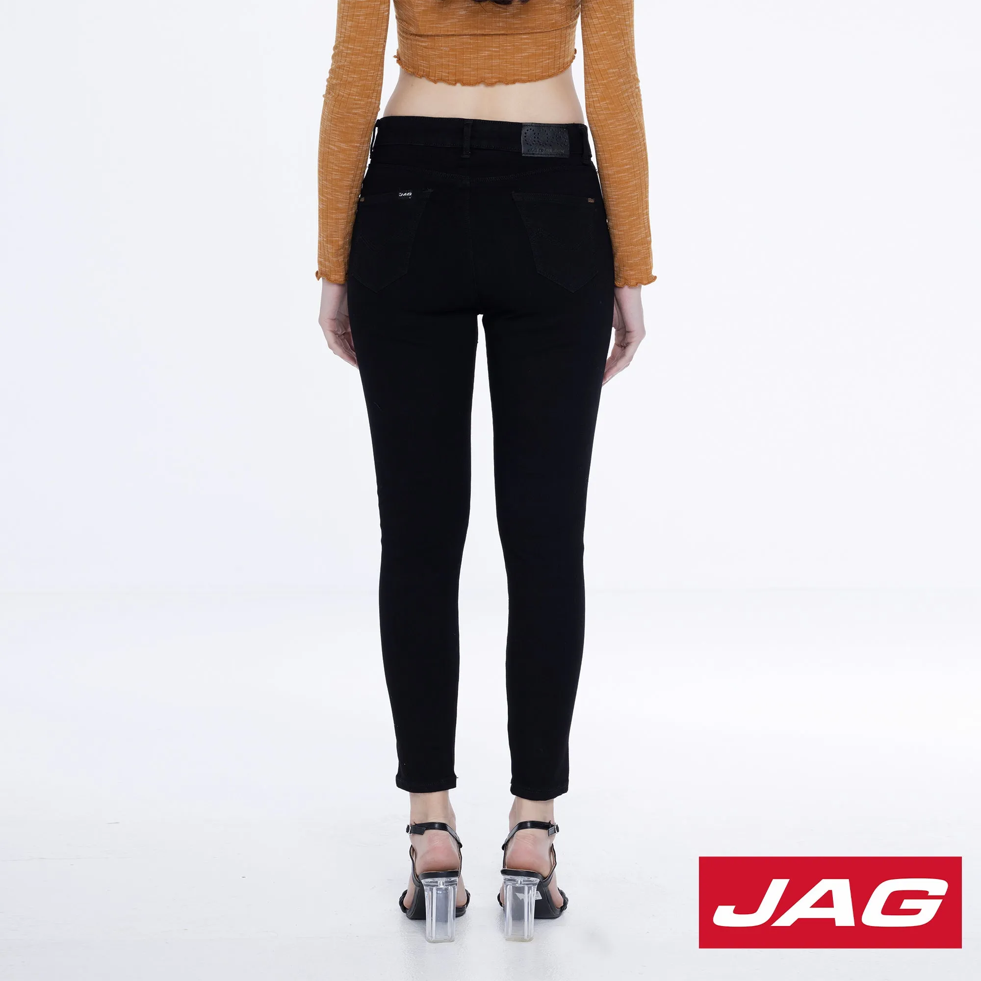 Jag Black Ladies Ultra High Waist Jeans in One Wash