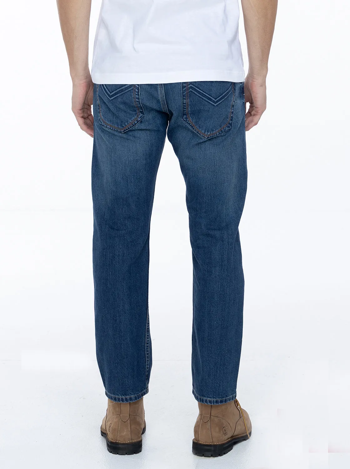 Jag Men's Straight Cut Jeans in Thunderblast