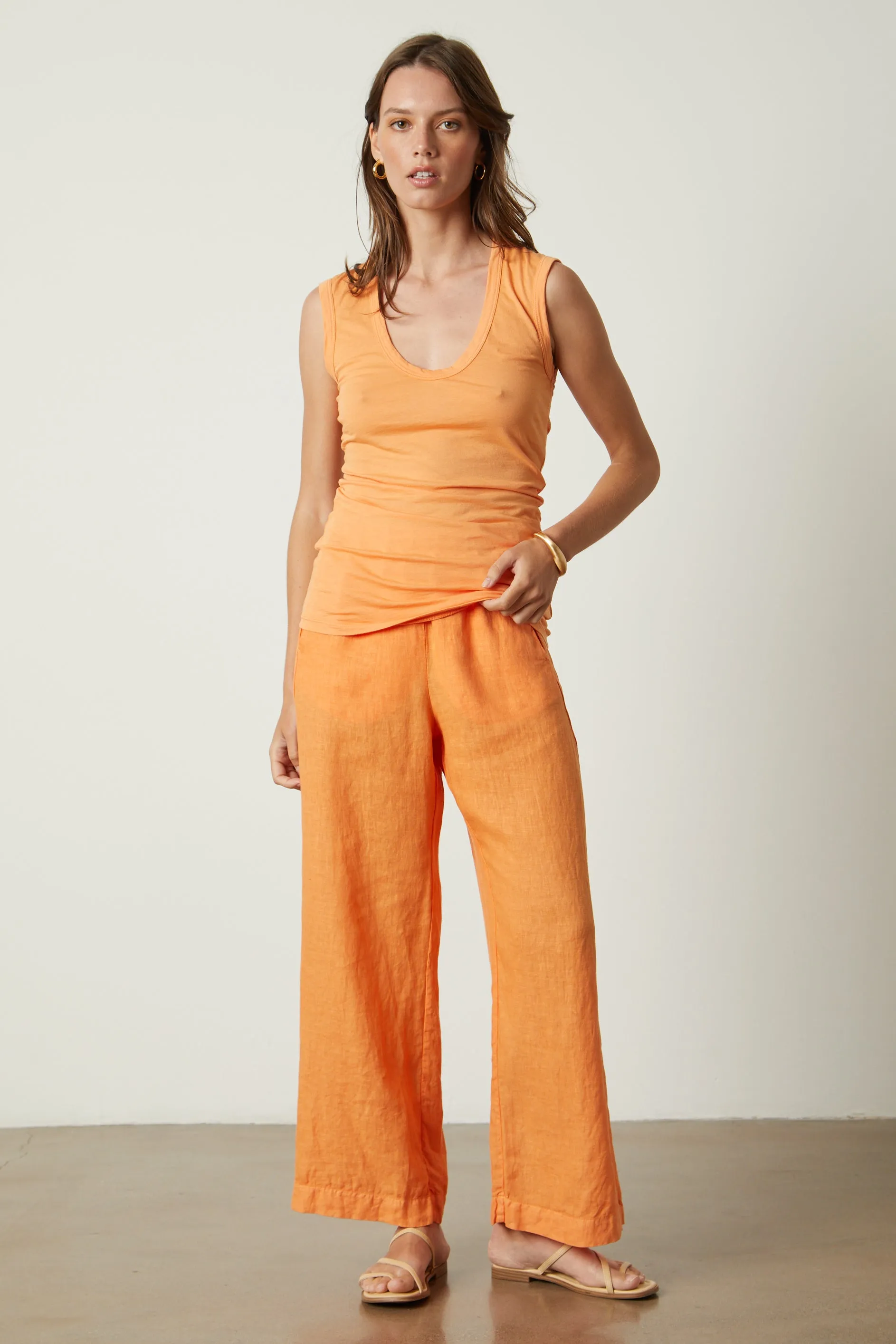 LOLA LINEN TROUSERS IN HEAT