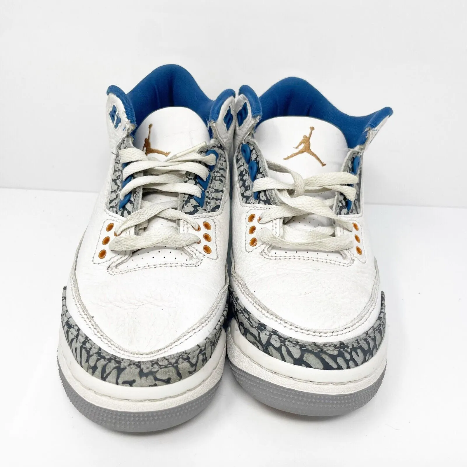 Nike Boys Air Jordan 3 DM0967-148 White Basketball Shoes Sneakers Size 4Y