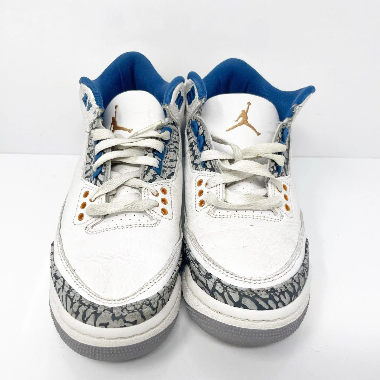 Nike Boys Air Jordan 3 DM0967-148 White Basketball Shoes Sneakers Size 4Y