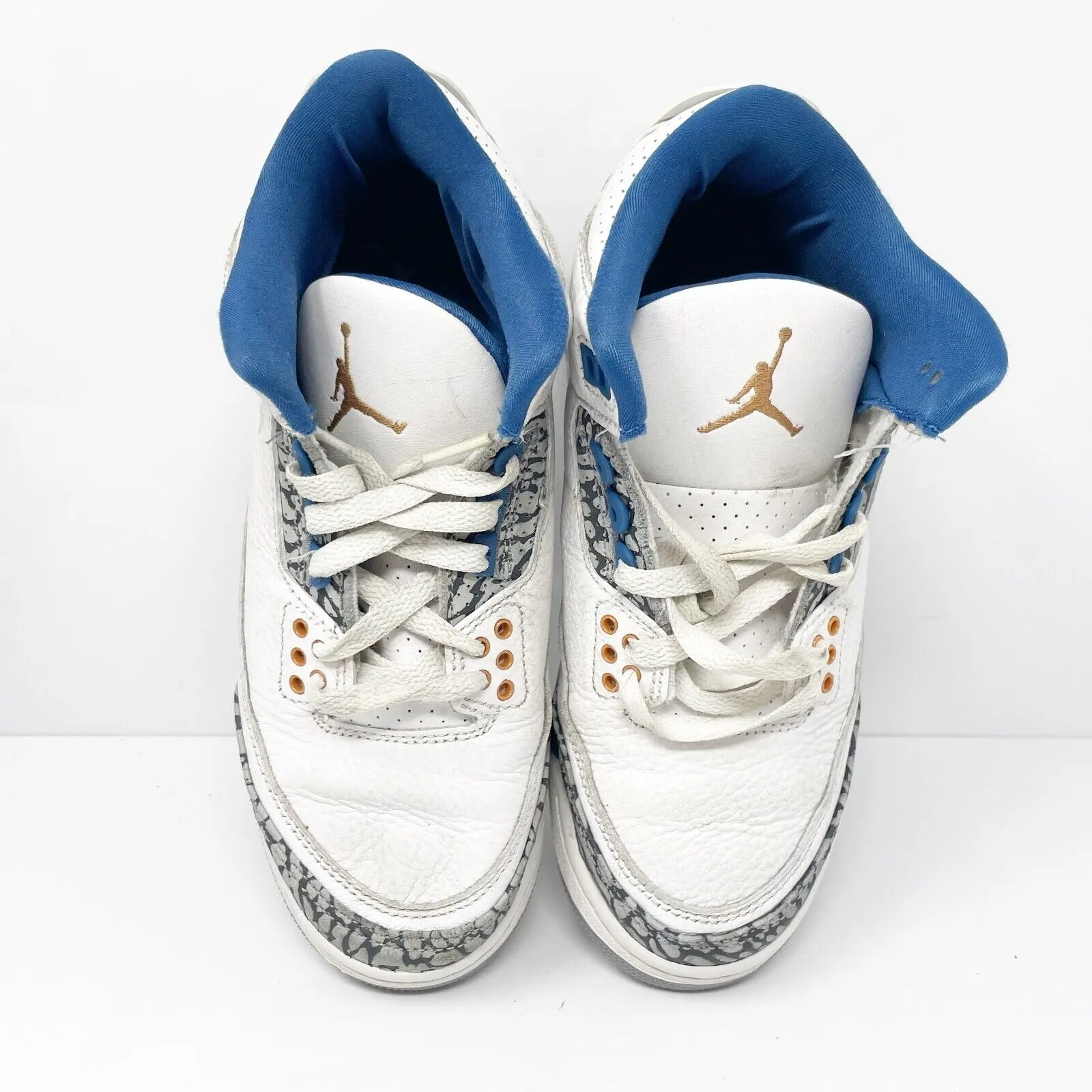 Nike Boys Air Jordan 3 DM0967-148 White Basketball Shoes Sneakers Size 4Y