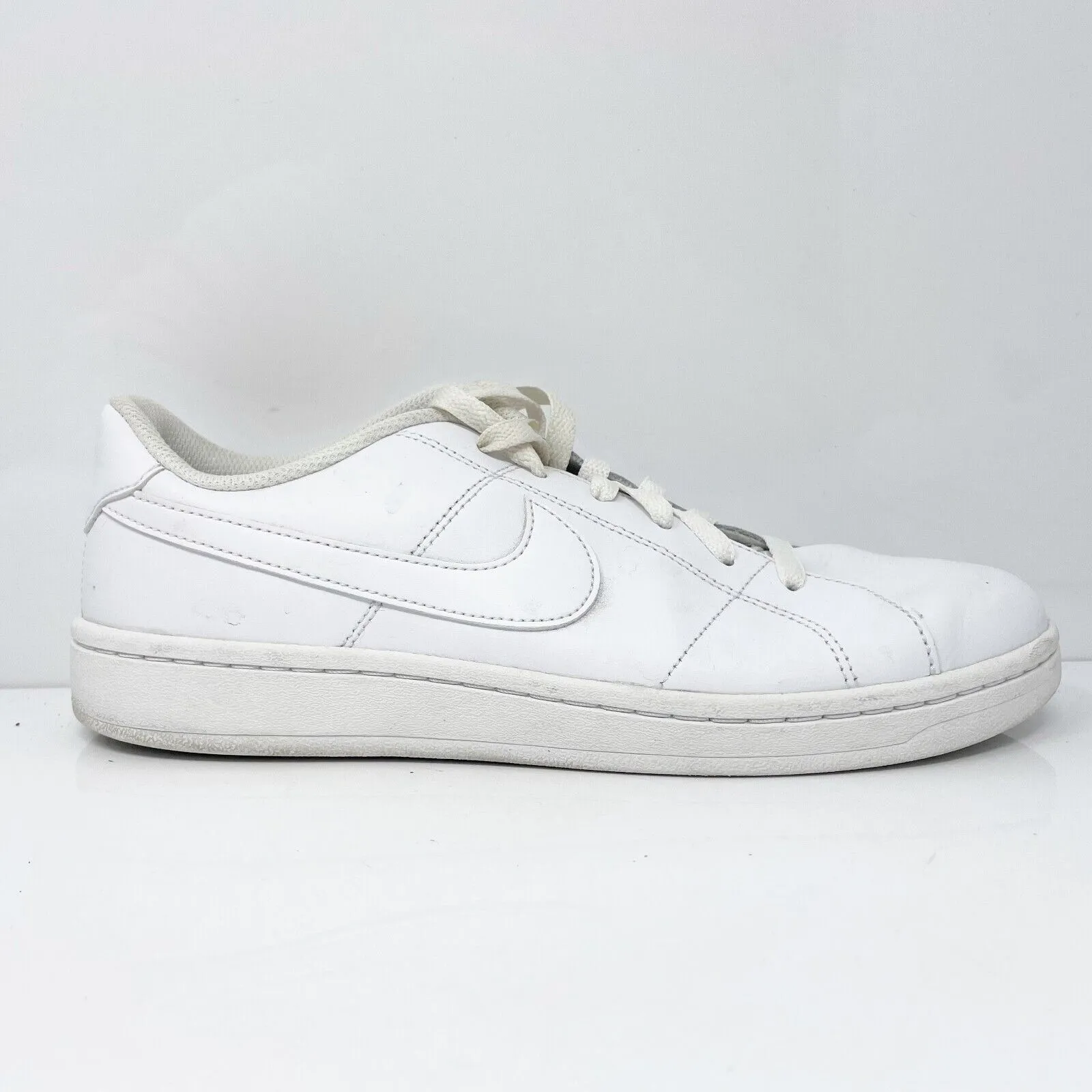 Nike Womens Court Royale 2 CU9038-100 White Casual Shoes Sneakers Size 9.5