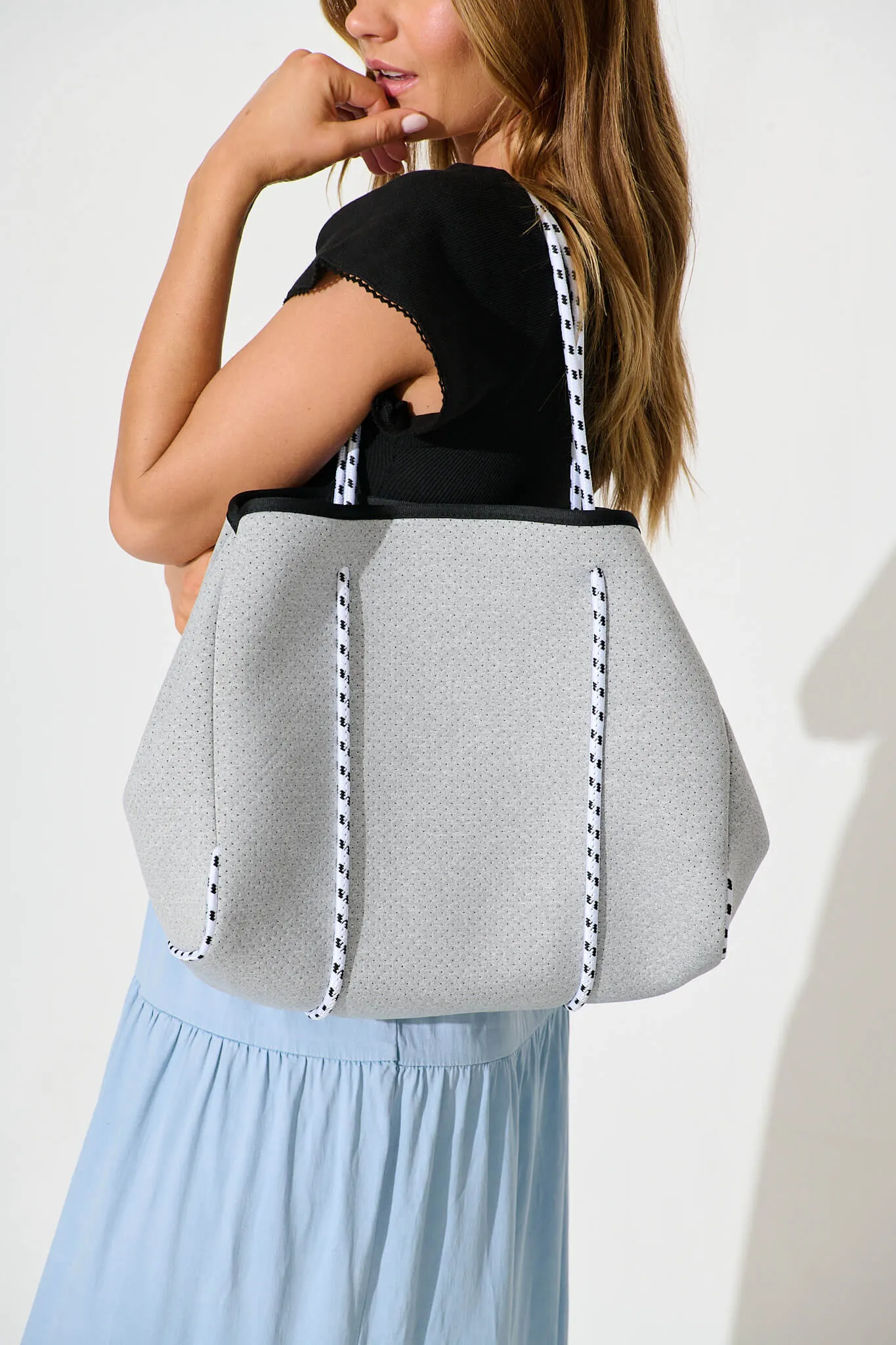 Rania Neoprene Tote Bag In Light Grey