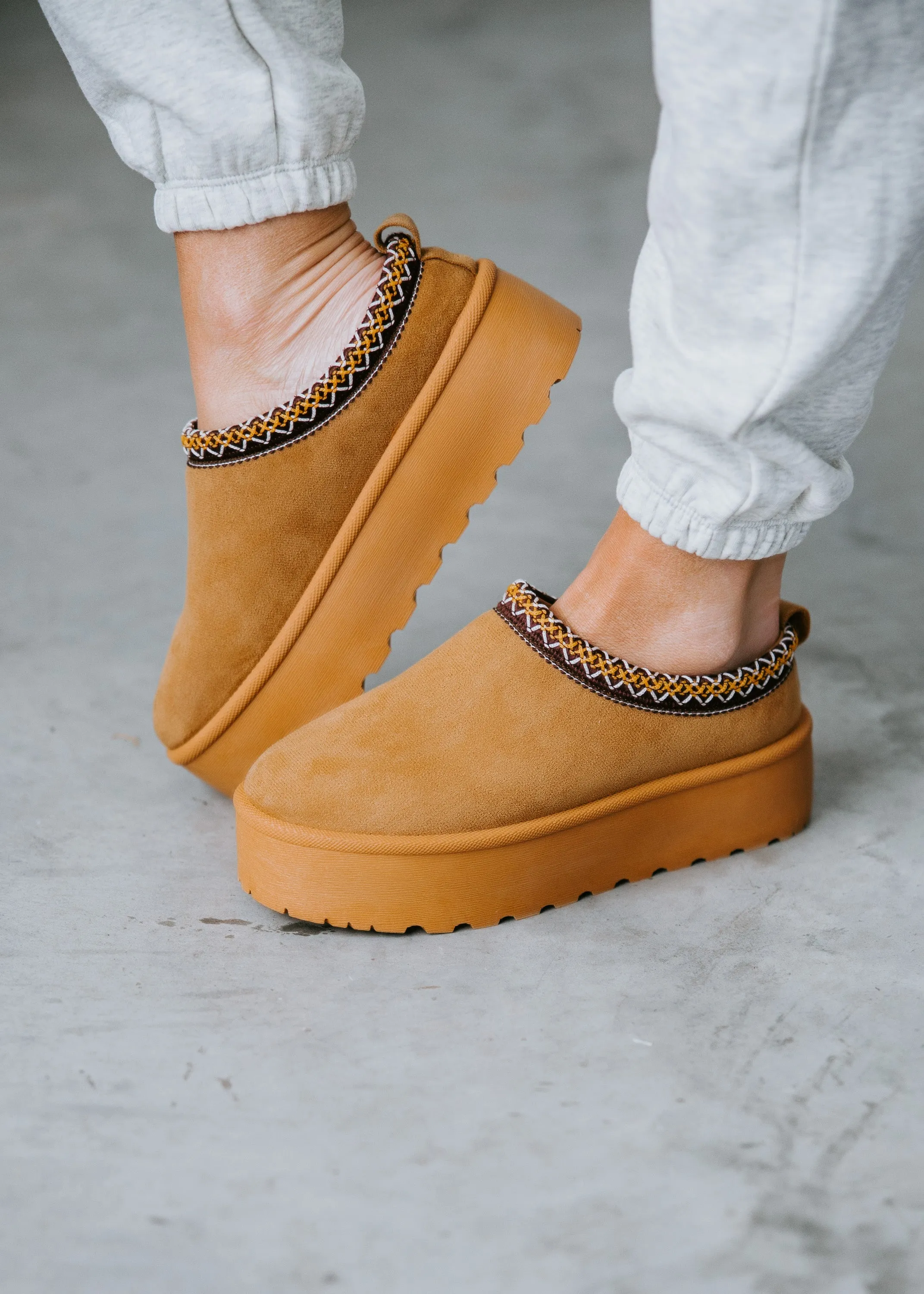 Remi Platform Slippers