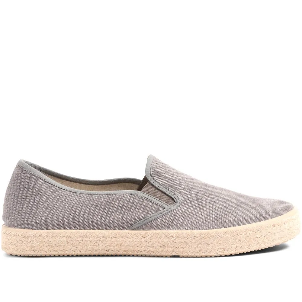 Easy RAYLEN Slip-On Espadrilles