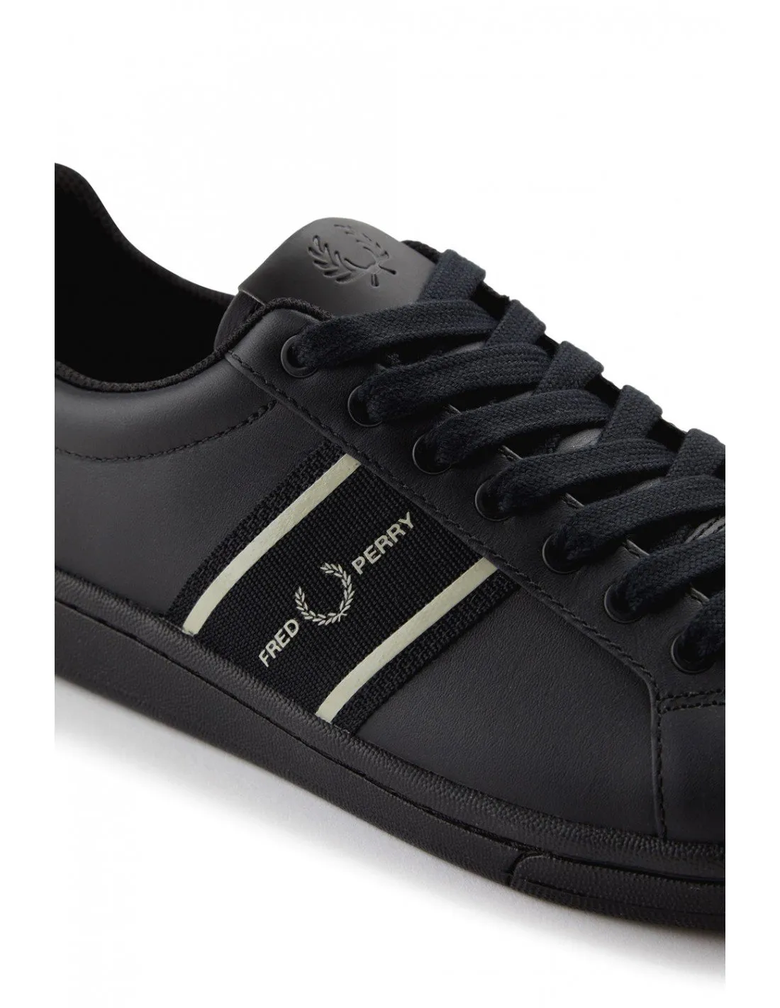 Men's Black Fred Perry Sneakers B4292 AI22