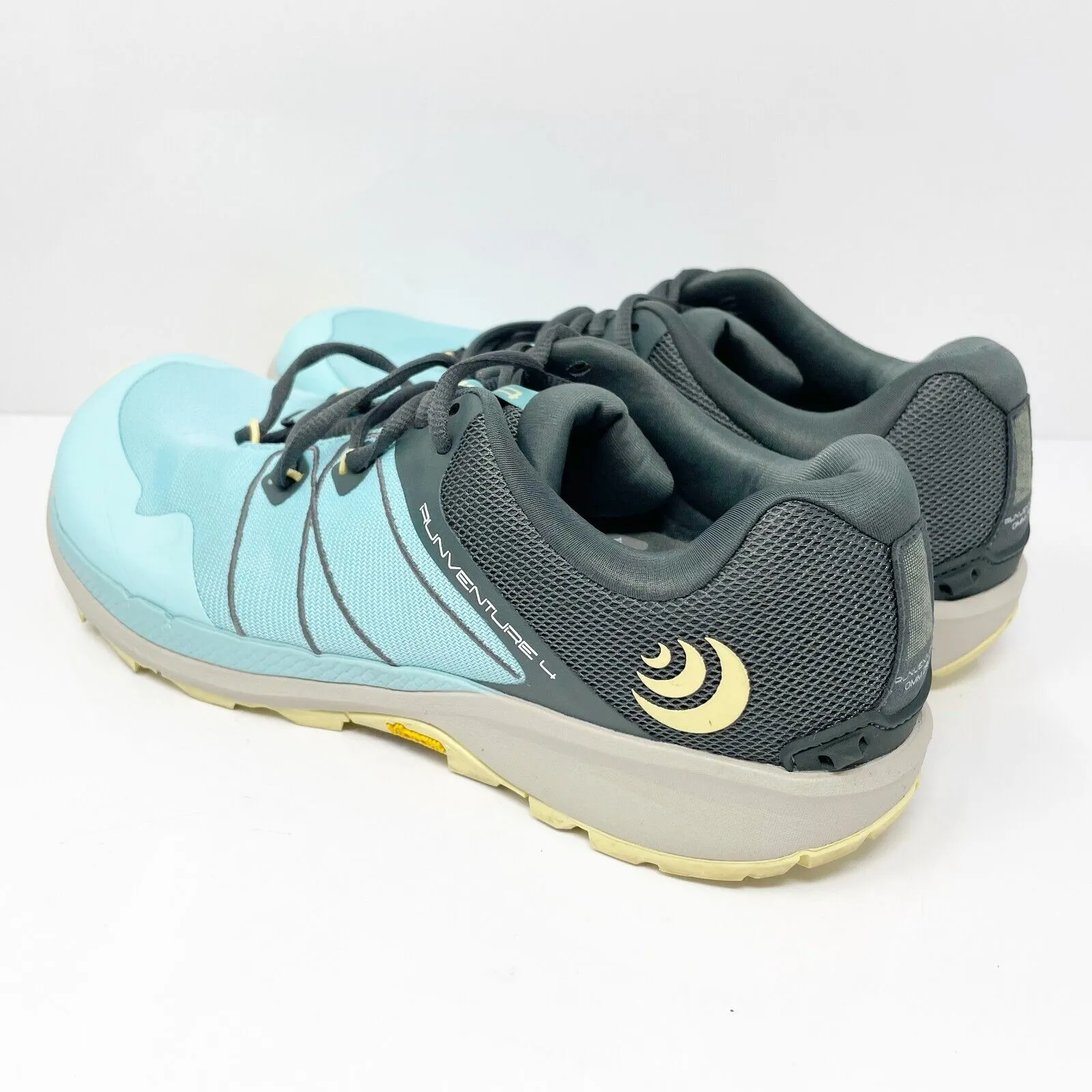 Topo Womens Runventure 4 W055SKYBTR Blue Running Shoes Sneakers Size 9.5