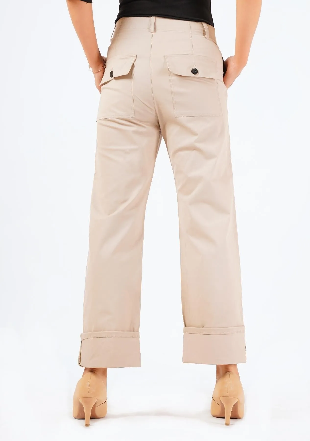 Trousers with turn up hem - beige