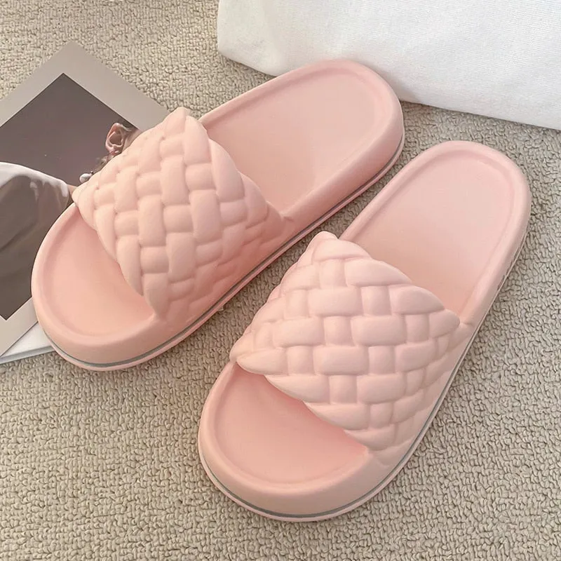 Vinthentic Queey Thick-Sole Slides