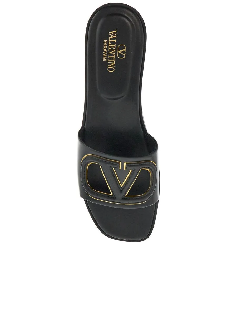 Vlogo Cutout Slides