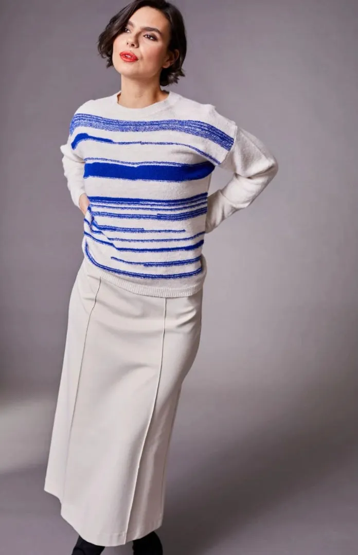 Peruzzi White and Blue Irregular Stripe Knit W23515