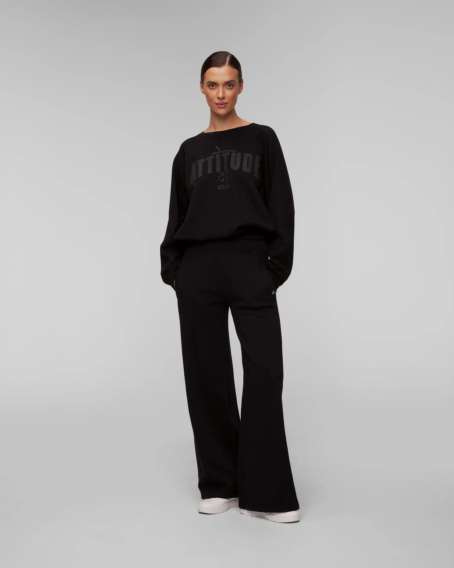 Women's black sweatshirt Deha crop C12050-10009