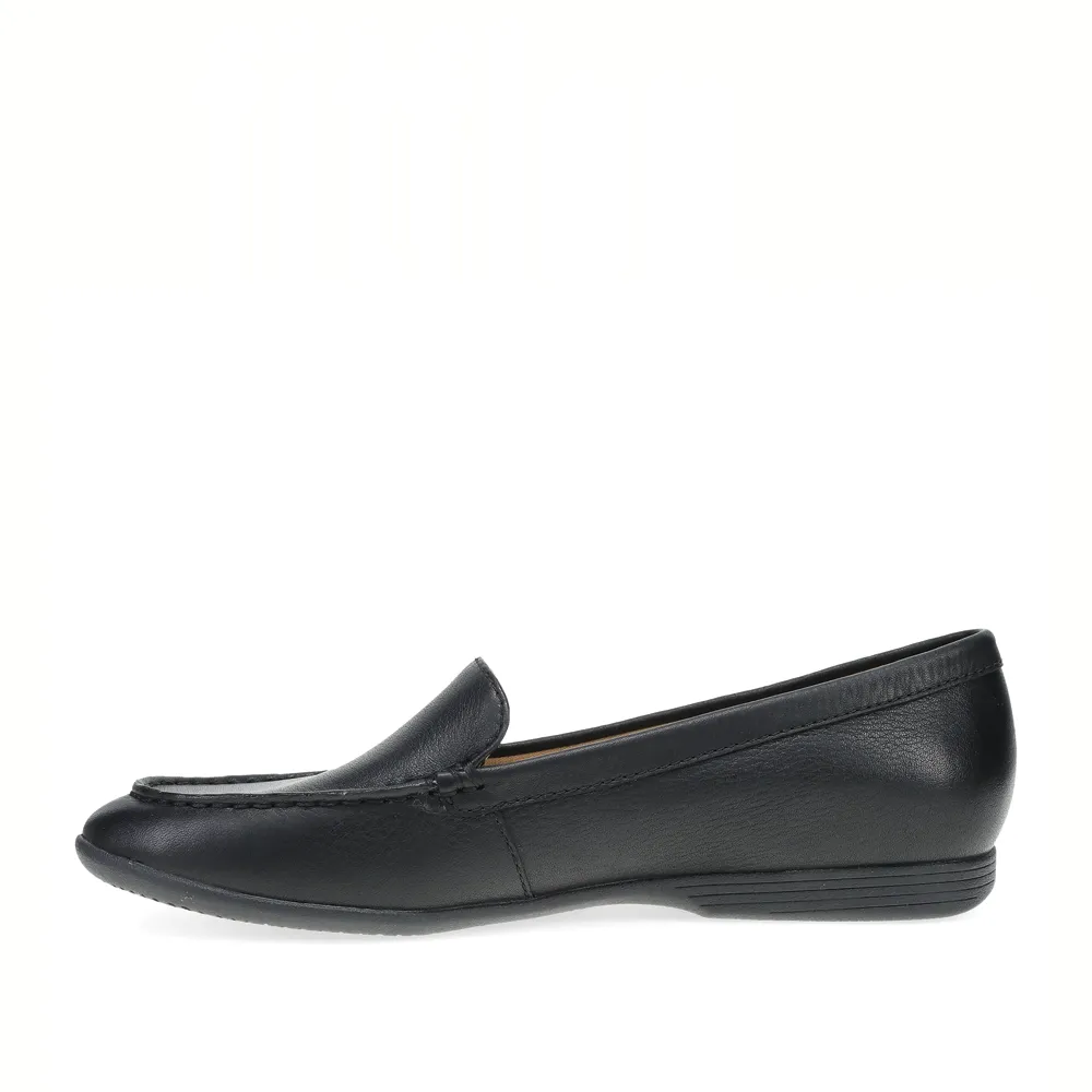 Women's Dansko Lorri Color: Black Tumbled Flat