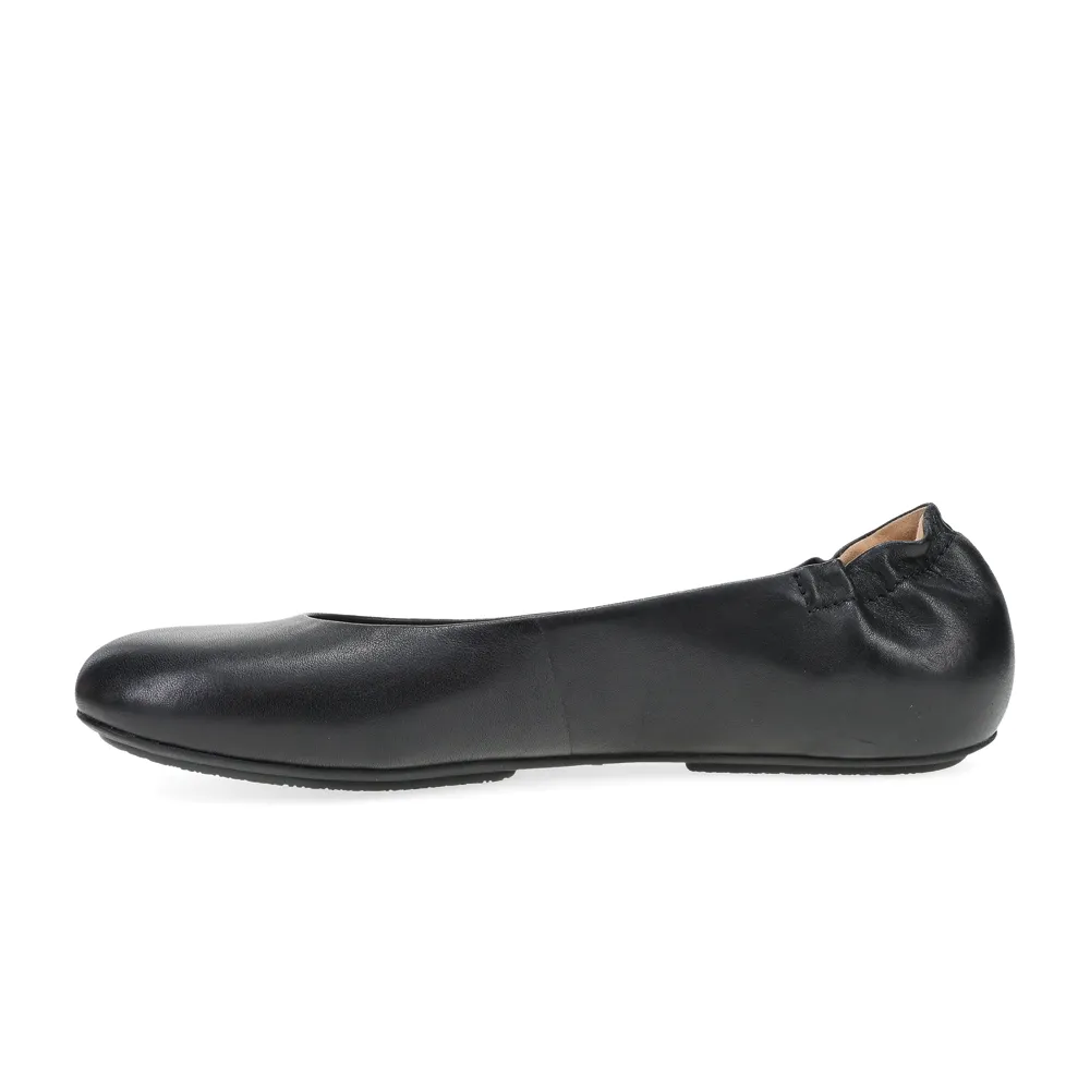 Women's Dansko Mollie Flat Color: Black Nappa